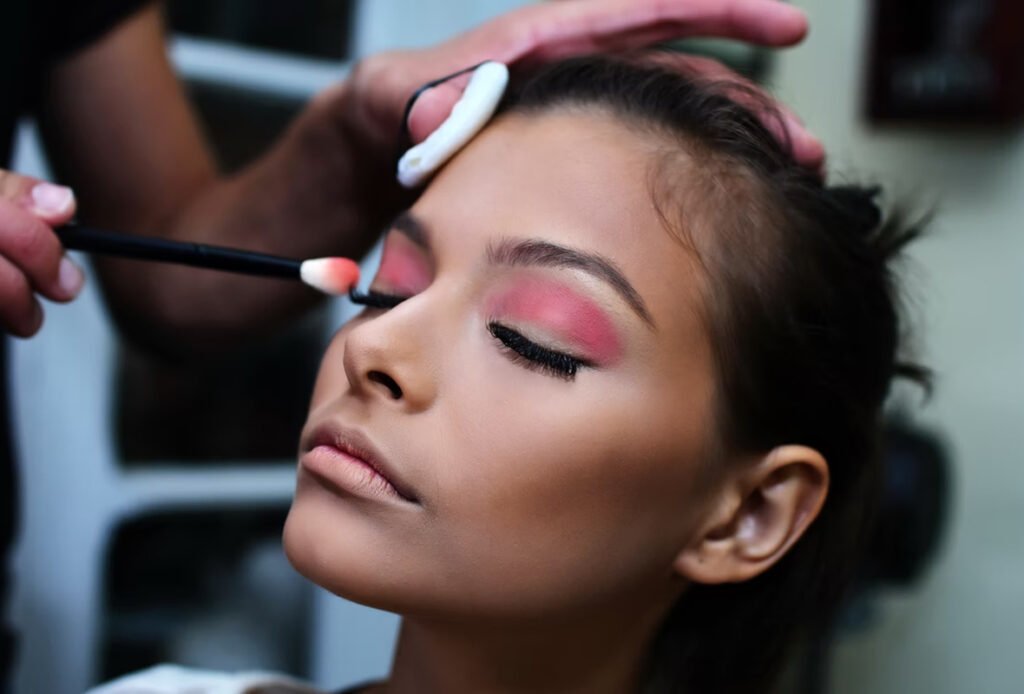 https://shadesandtonz.com/wp-content/uploads/2022/01/inner_b1-1024x694.jpg
